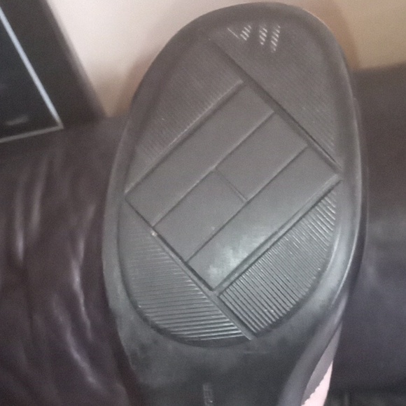 Tommy Hilfiger Slides- Womans size 7/8 - Picture 17 of 17